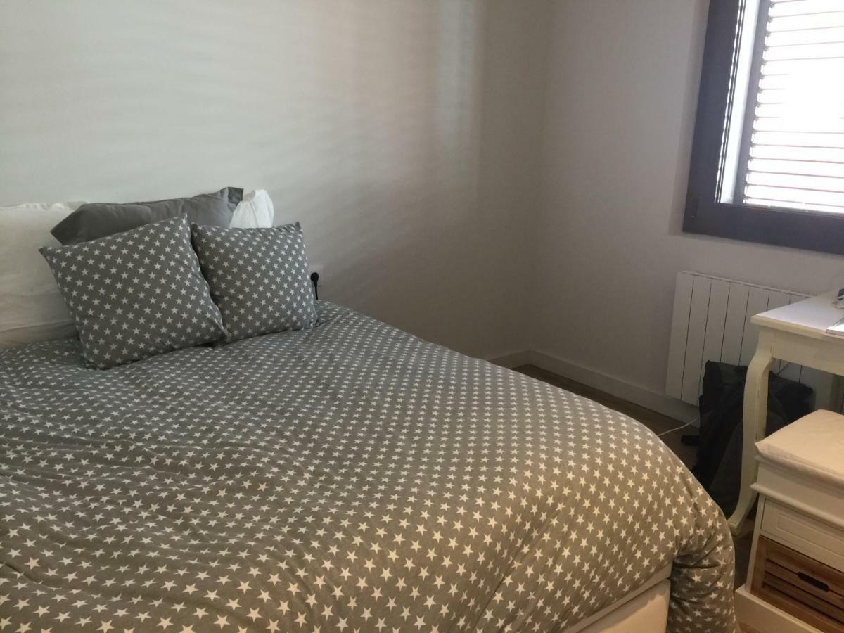 Apartamento Centrico En Olot Luaran gambar